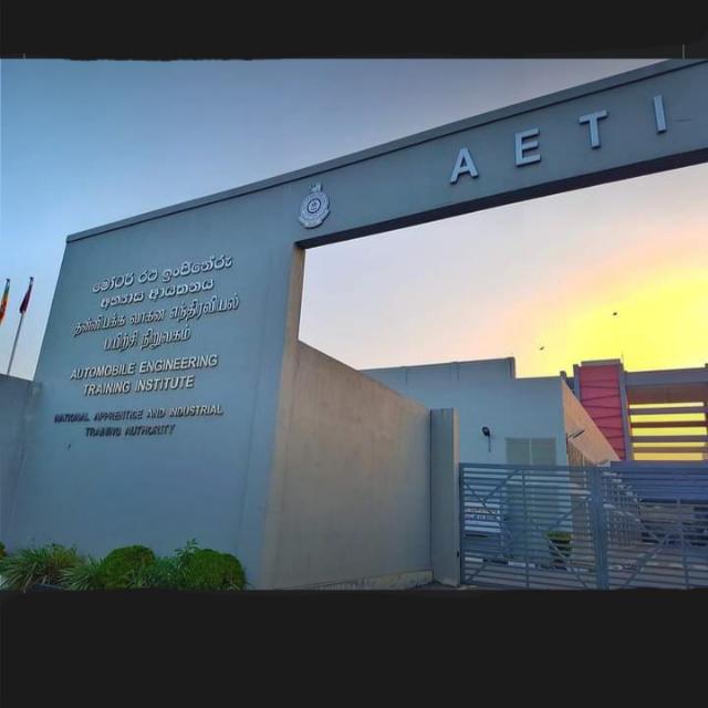 English Learning 📚📖✒️ Whatsapp Group Invite Link 2023