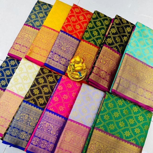 ONLINE SAREE SHOPPING 🛍️🛒 Whatsapp Group Invite Link 2023