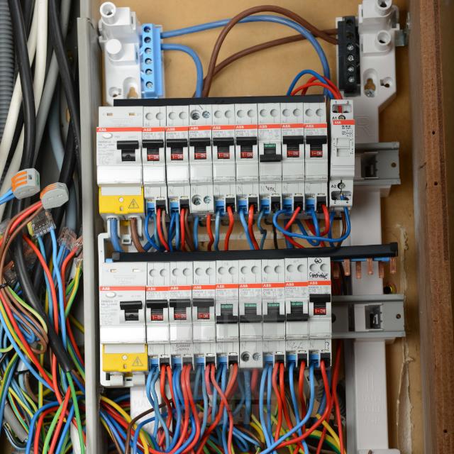 ELECTRIC TREATING  Whatsapp Group Invite Link 2023