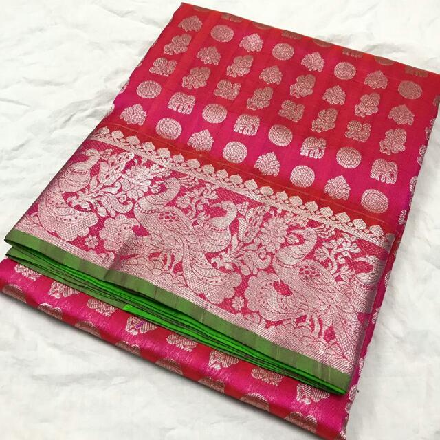 Radhika's Exclusive saree Whatsapp Group Invite Link 2023