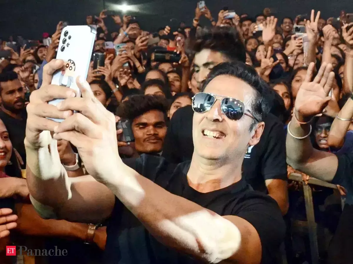 Akshay Kumar Fans WhatsApp Group Link Join 2023