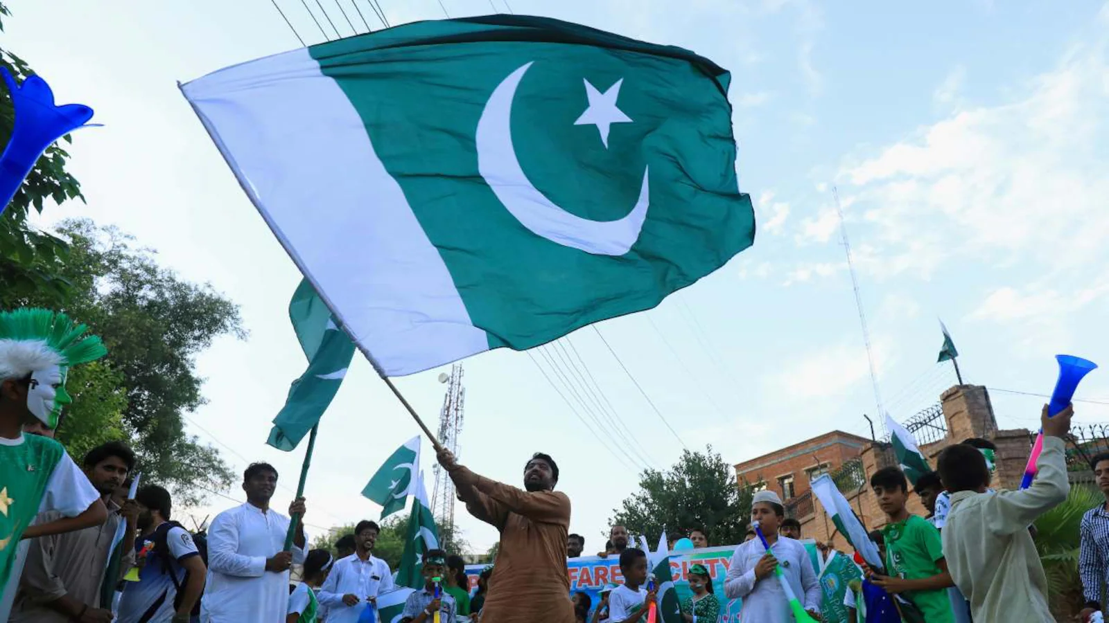 Pakistan whatsapp group link join 2023