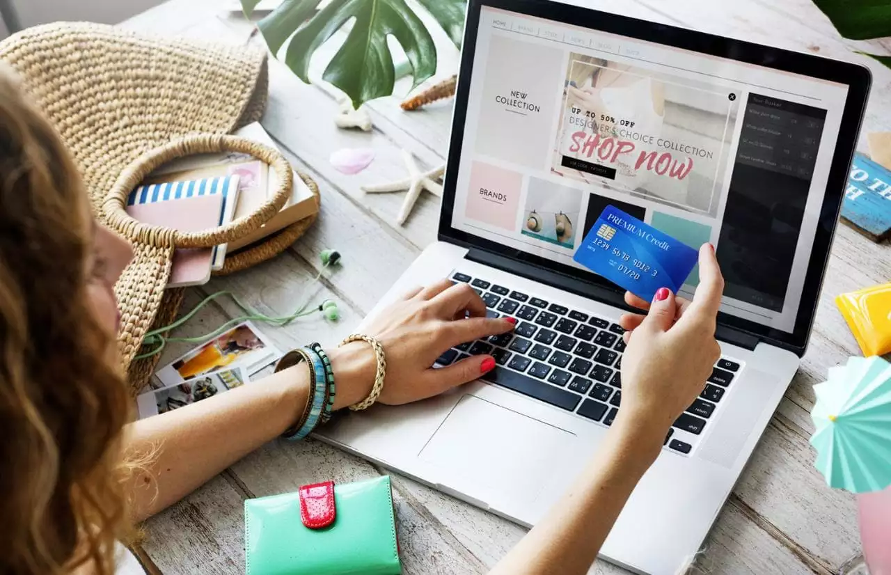 Online Shopping Whatsapp Group Link Join 2023